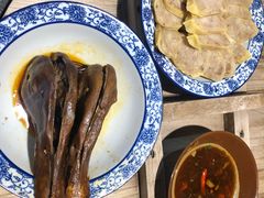-锅来乐地锅鸡(安亭店)