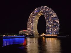 -湖州太湖旅游度假区-月亮广场