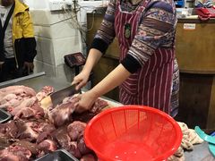 -标记美食新鲜猪杂(兴南大道店)