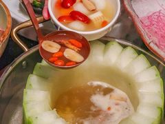 -得意咚瓜·顺德鱼生·冬瓜火锅(深圳首店)