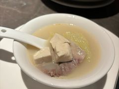 鸭架豆腐汤-金鸭季·北京烤鸭(深业上城店)
