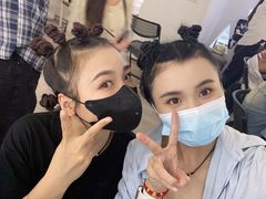 -金夫人化妆摄影职业培训学校