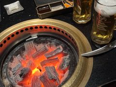 -铭牛烧肉·和牛海鲜自助(高新月牙湖店)