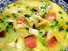 -三锅莊·牦牛肉火锅·香格里拉特色藏餐宴请餐厅(昆明创始店)
