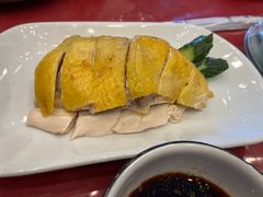 -侬佳蒸菜馆(听潮店)