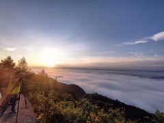 -齐岳山