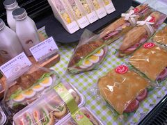 -巴黎贝甜·生日蛋糕(环球中心店)