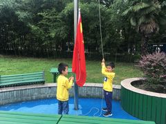 -五彩童年幼儿园