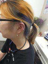 -AI艾耳·专业手工耳洞·穿孔美学馆