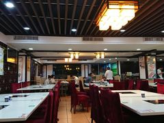 大堂-潮泰牛肉火锅 · 创于1992年(车公庙店)