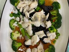 -六和聚传统烤鸭.天津菜(和平店)