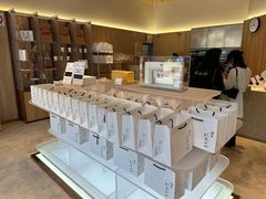 -银座仁志川·生吐司专门店(香港广场店)