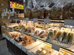 面包甜点陈列柜-新月蛋糕西点专卖店(大麦街店)