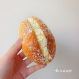 25块买了一袋子面包