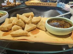 -挂旗柴锅鸡(蚌山区嘉年华店)