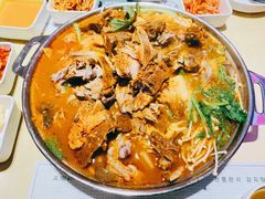 辣白菜脊骨汤-韩香福脊骨汤锅(上杭路店)