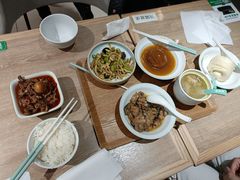 -老乡鸡(融科天地店)