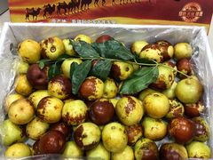 -上海龙吴水胜海发市场