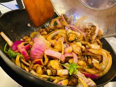 -胡须佬鸡煲四季火锅店(石厦西村直营店)