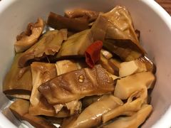 不太辣的笋-渝是乎酸菜鱼(龙旗购物中心店)