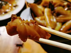 -辉辉大排档