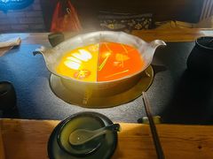 红颜花胶鸡锅底-湊湊火锅·茶憩(恒隆广场店)