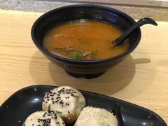 小龙虾双拼生煎-小杨生煎(虹桥机场T1到达店)