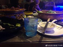 -三人行骨头王火锅(长寿店)