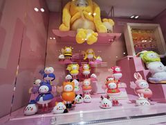 -泡泡玛特POPMART(蓝色港湾店)