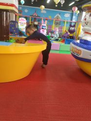 -A+B童品流行馆(中心店)