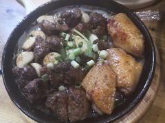 -老东镇啤酒屋海鲜加工·蒸汽海鲜·海鲜烧烤(台东店)