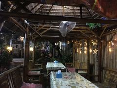 -Jungle Kitchen