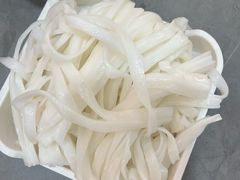 -官塘陈记鱼生·潮汕砂锅粥·牛肉火锅(潮枫路总店)