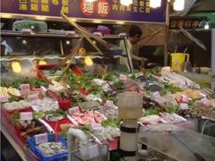 -六合夜市