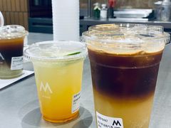 -M Stand(蓝色港湾店)