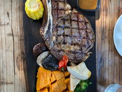 香草战斧牛排-新城概念餐厅