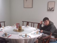 -长安炊烟庭院陕菜(七路明光路店)