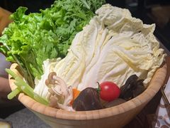 -湊湊火锅·茶憩(新中关购物中心店)