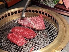 -铭牛烧肉·和牛海鲜自助(高新月牙湖店)