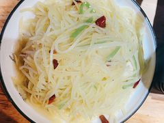 -泰山王老三串旗舰店(万达店)