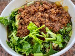 -八一路好吃街(雨田商务大厦店)