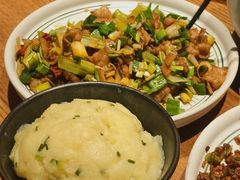 老奶洋芋-云海肴·汽锅鸡·云南菜(天山百盛优客店)