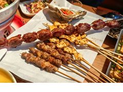 -华府九号海鲜烧烤大排档(龙域店)