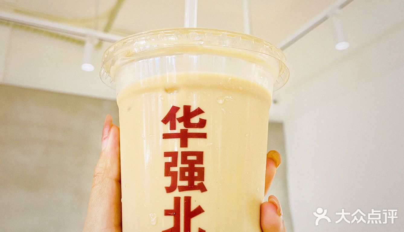 深圳探店|人均20!华强北硬核重工业风咖啡