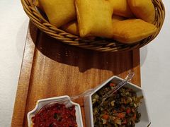 -巴特餐饮6加1音乐餐吧·新疆菜