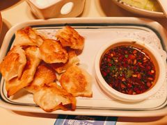 招牌虾仁馄饨-侯师傅热炒店(印象城店)