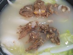 -陈老斯呼尔嗨吃烧烤(科巷店)