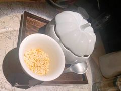 -穹六人间 people 6(岳阳路店)