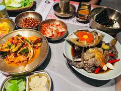 -草家酱蟹炭火烤肉店(珲春南路一店)