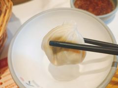 -馋三尺蟹粉小笼(人民广场店)